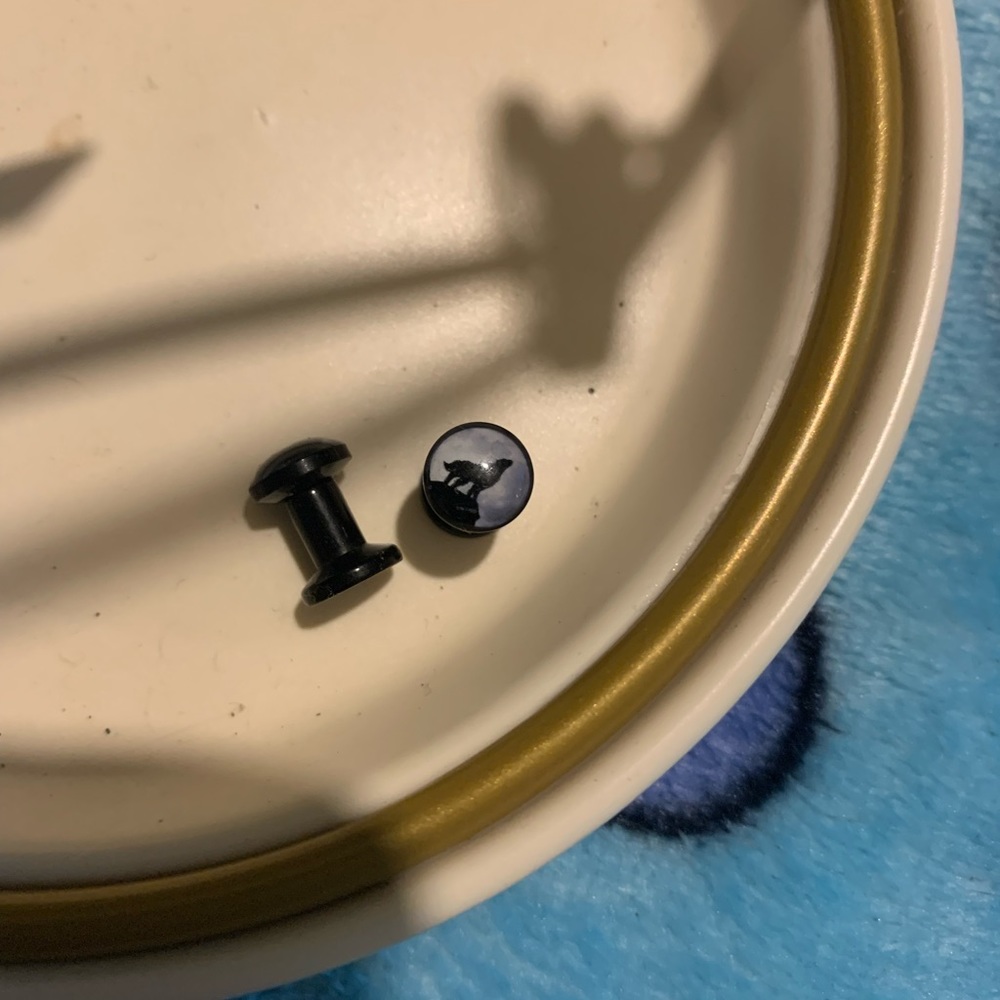 Size 4 gauges